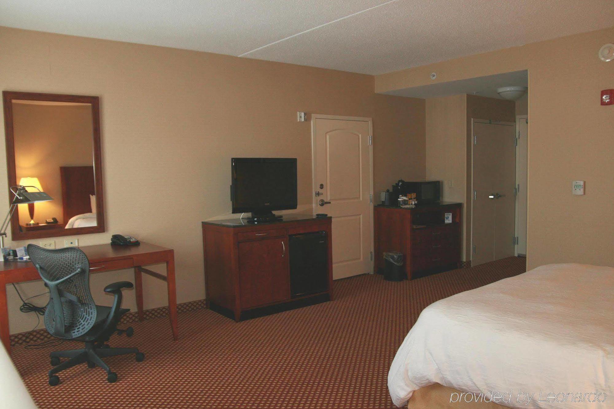 Hilton Garden Inn Mystic/Groton Ruang foto